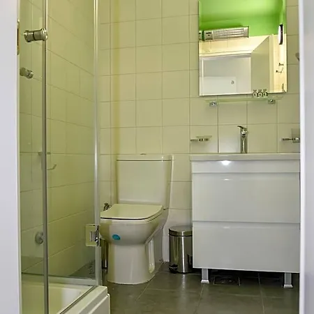 Osten Art 4* Skopje